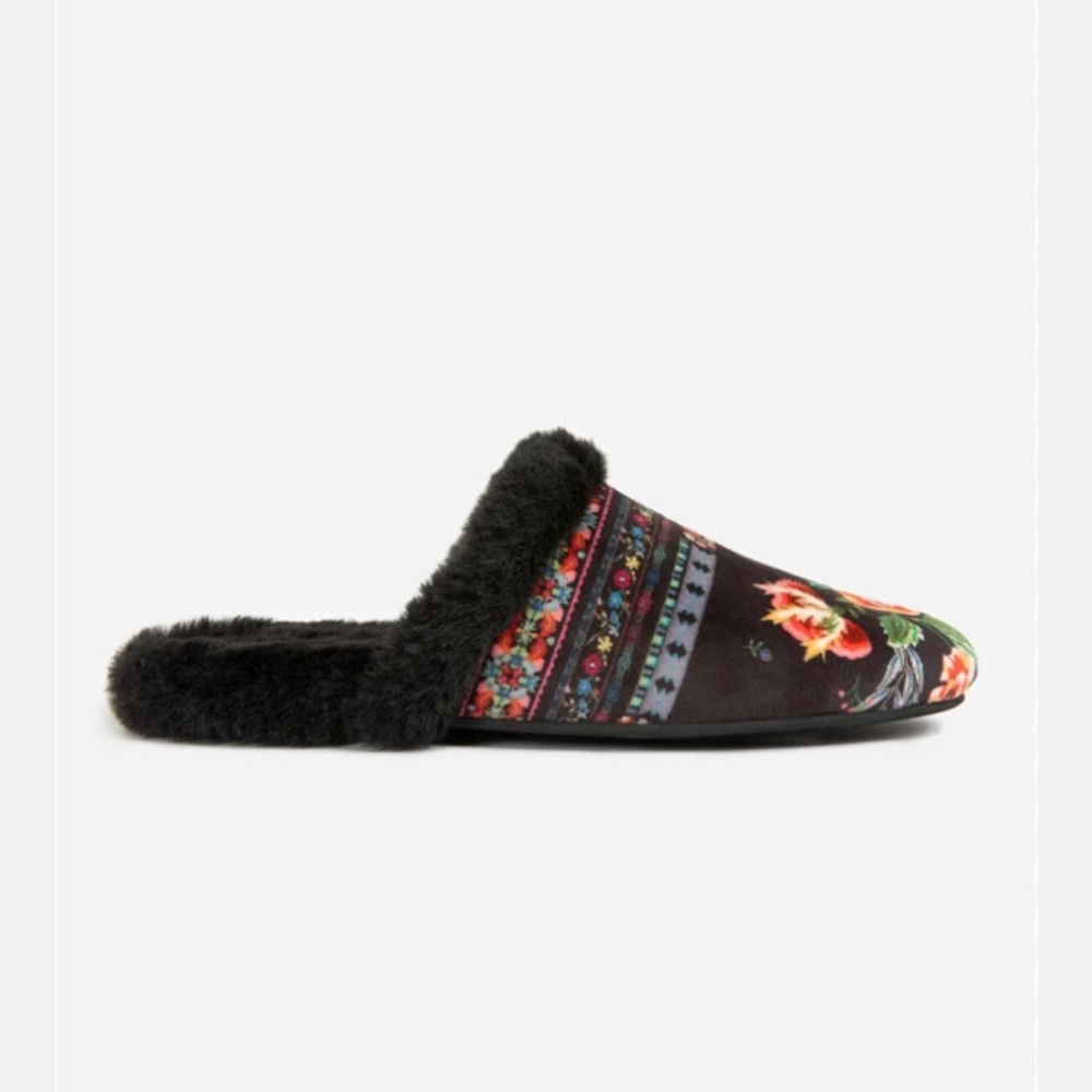 NWOB JOHNNY WAS Ardell Slippers